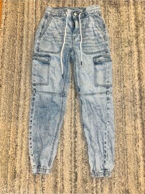 American Eagle Cargo Jogger Jeans - Casual Drawstring Denim